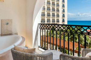 Master Suite - Ocean Coral Turquesa Resort - All Inclusive Beachfront Resort 
